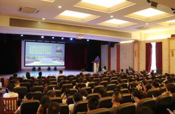 ���Ҹ�У��ѧ��ʦ֣����ǳ̸�������ô����ġ���Ҫ�ء�